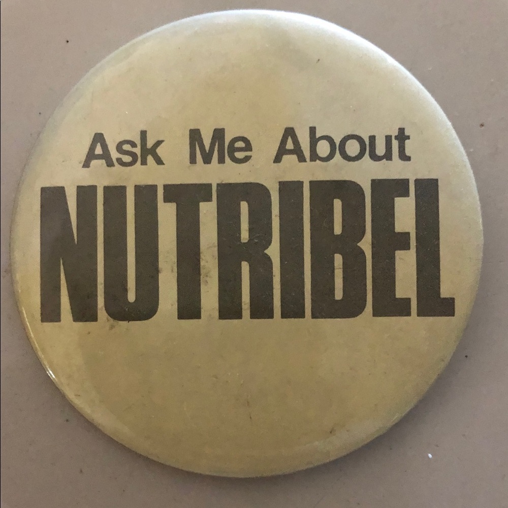 Vtg nutribel button